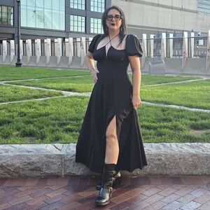 Meet your Posher, Alejandra